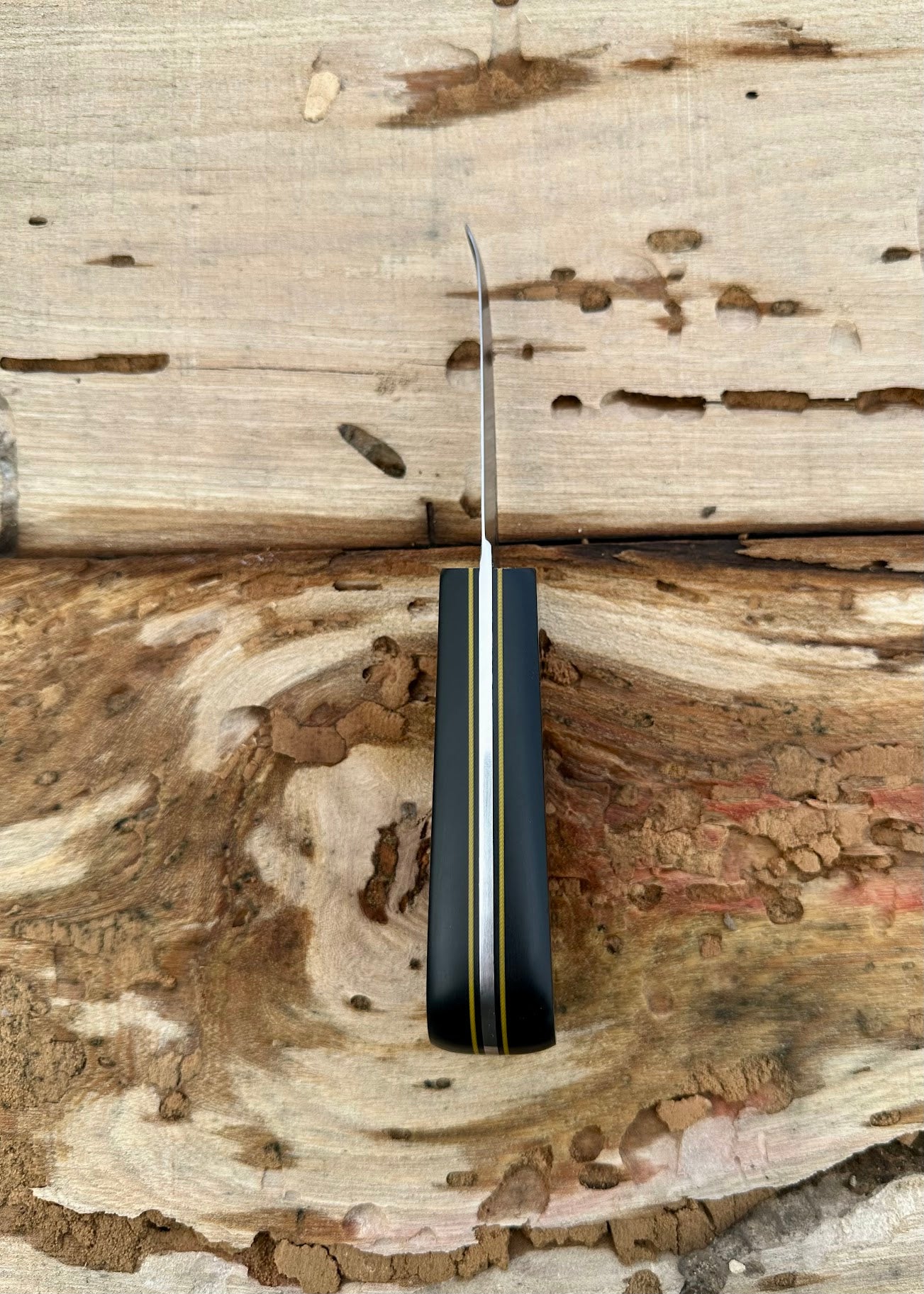 Oyster Shucker (Yellow)