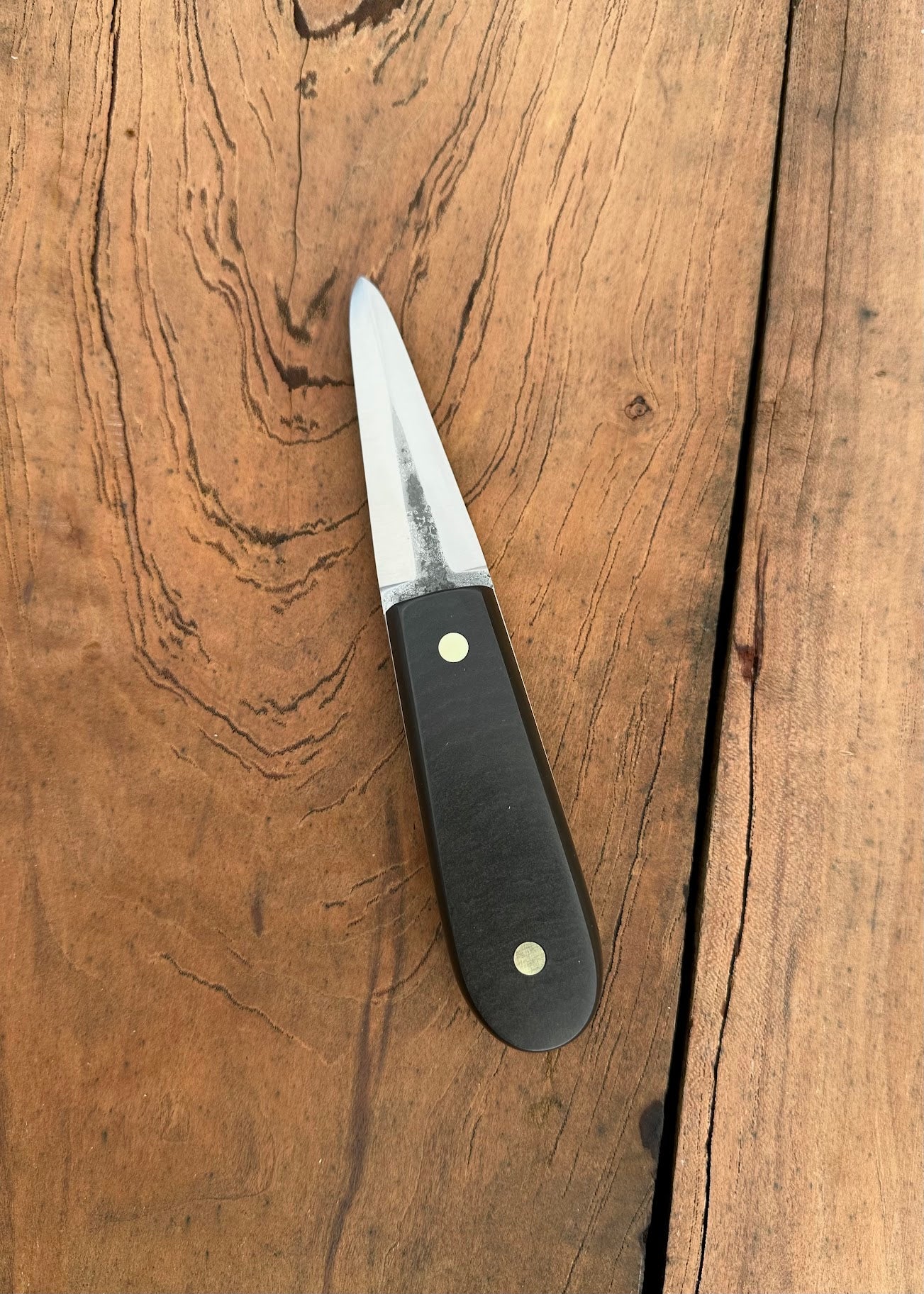 Oyster Shucker (Blue)